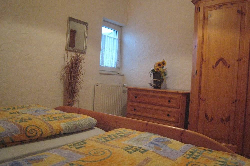 Ganze Wohnung, Terrassenwohnung am Zoo in Morscheid-Riedenburg, Morbach