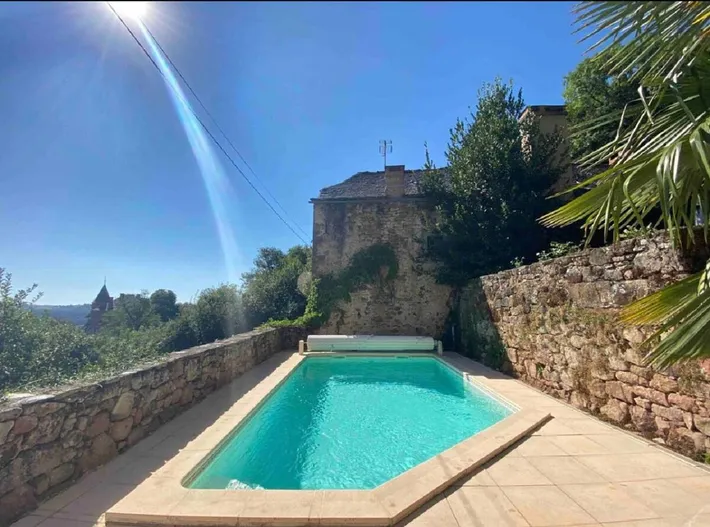 Villa for 12 people, with garden and view as well as pool - 1