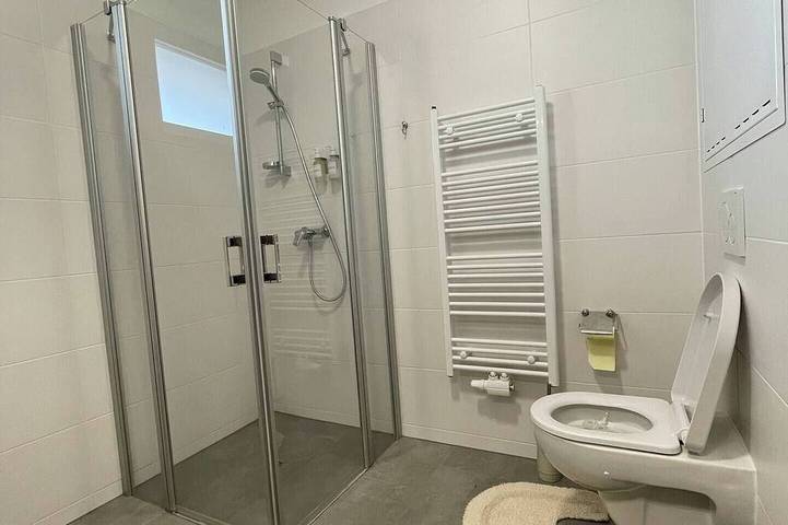 Ganze Wohnung, Luxurious Modern Apartment in Business District in Steirerland