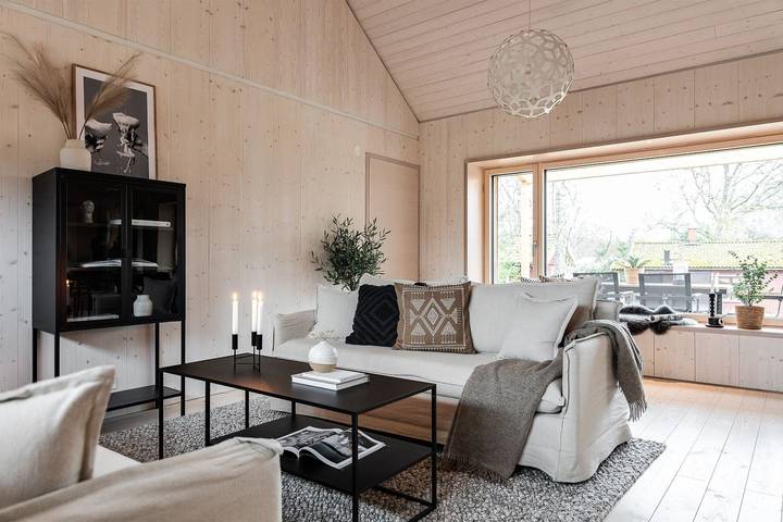 Circuitus – Sustainable Design Holiday Home near the Lake in Småland in Kronobergs