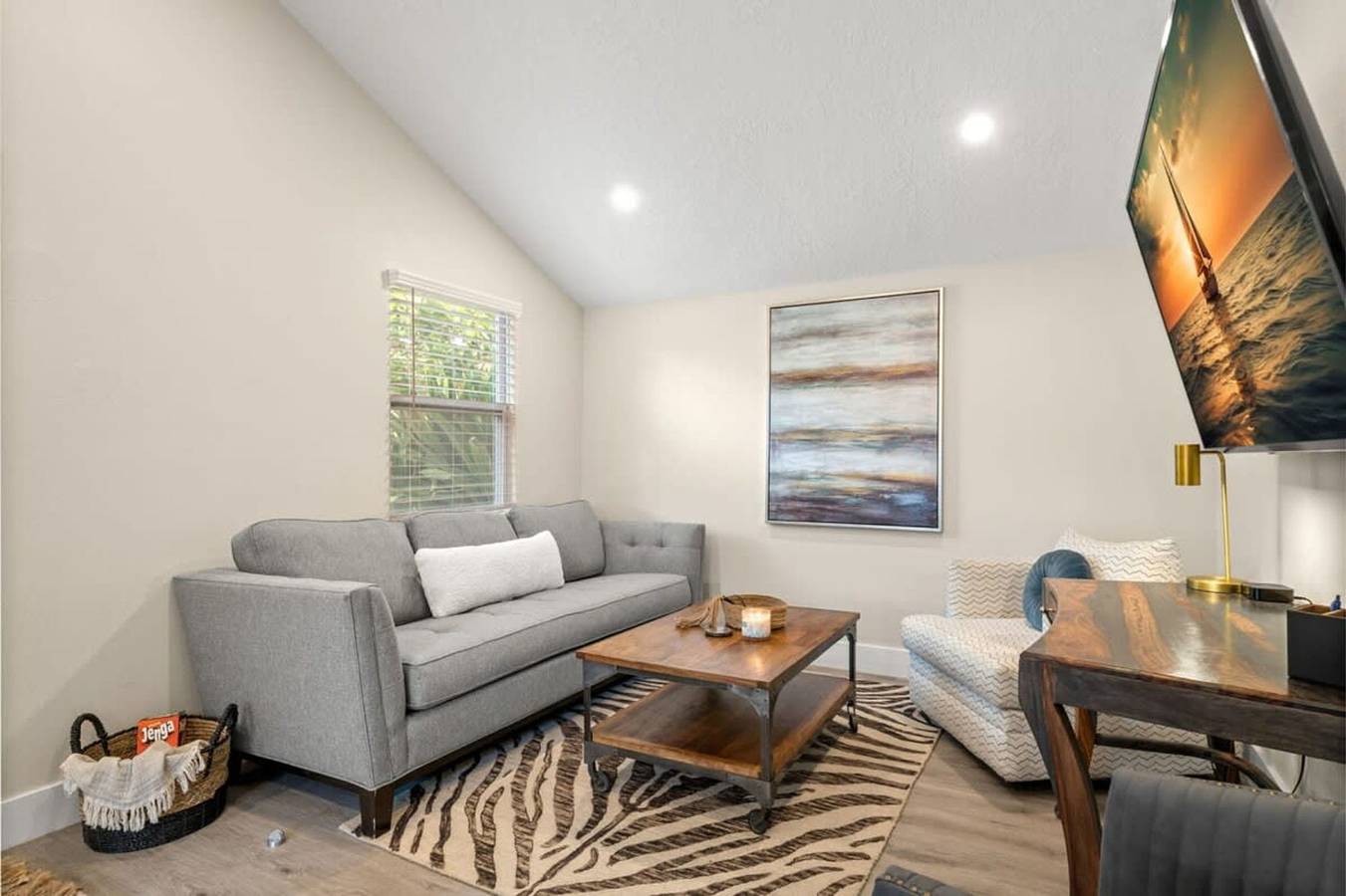 Soho Suite by Brightwild Steps to Soho in South Tampa, Tampa