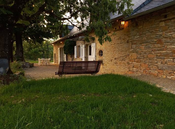 Gîte pour 7 personnes, avec jardin ainsi que jacuzzi et terrasse - 1