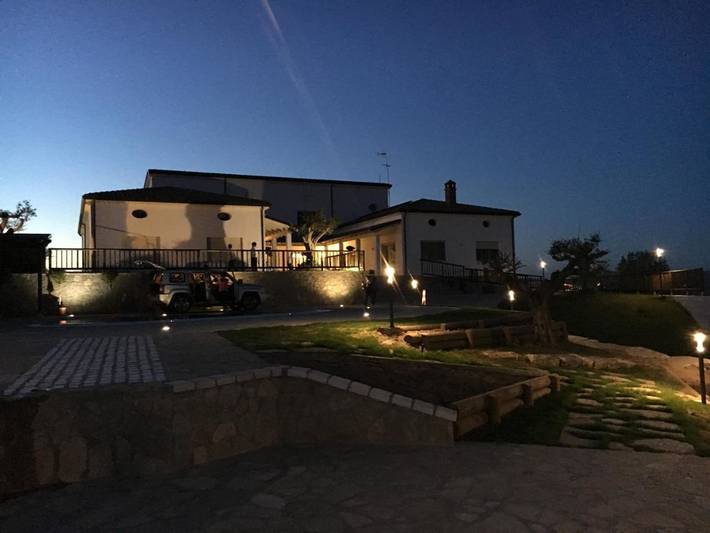 Casa vacanza per 2 persone, con Balcone e Terrazza nonché Idromassaggio e Giardino a Ariano Irpino