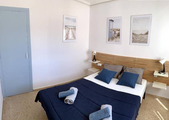 Gîte pour 8 personnes, avec vue et balcon à Piles - 2