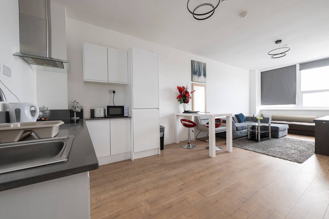Entire apartment, Trendy Comfort in West Bromwich in Sandwell, Birmingham Area
