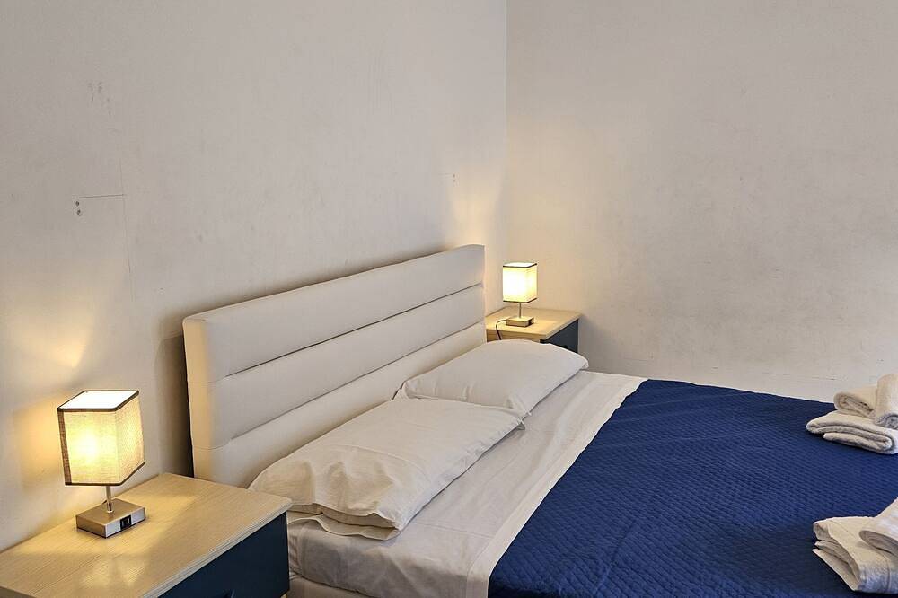 Ganze Wohnung, Ist 5 letojanni beigetreten. in Letojanni, Messina Provinz