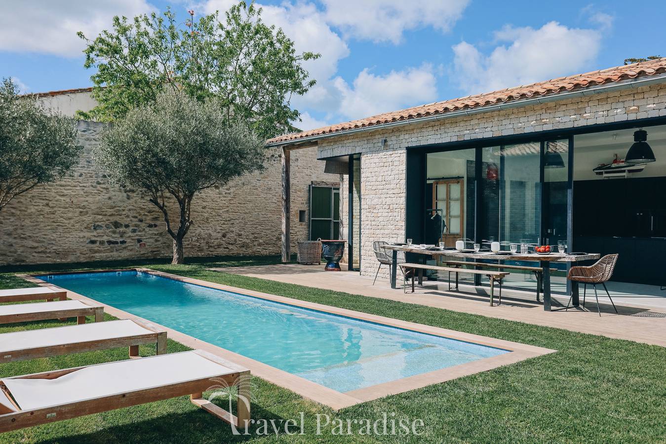 Villa for 8 People in Saint-Martin-de-Ré, Côte des Fleurs