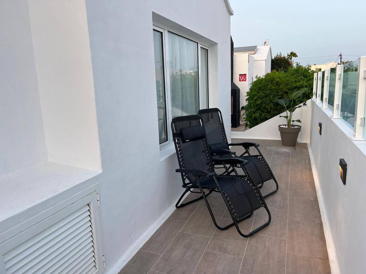 Two-Bedroom House in Puerto del Carmen, Tías