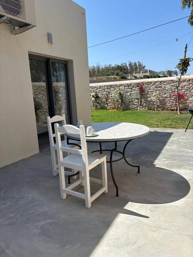 Maison de vacances pour 2 personnes, avec jardin ainsi que terrasse et piscine