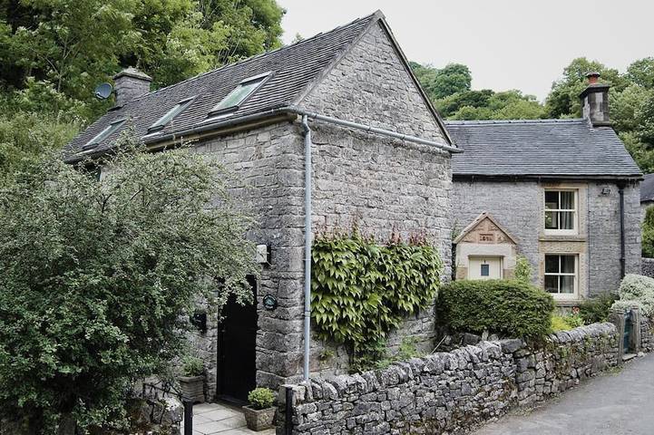 Cottage for 2 people, with Terrace in Alstonefield