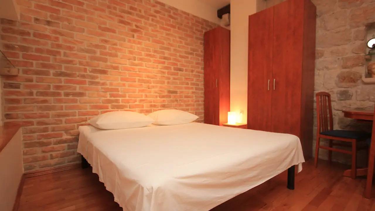Helt studio, Studio für 3 Personen (27 m²) in Komiža in Komiza, Split-Dalmatia
