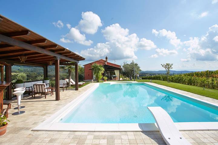 Villa per 6 persone, con Balcone/Terrazza e Giardino nonché Panorama in Maremma