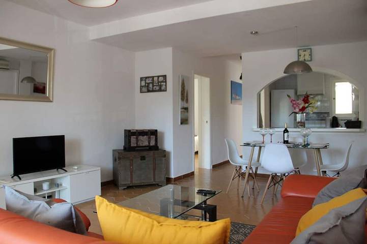 Ganze Wohnung, 1 Bed 1 Bath Luxurious Apt Villamartin Plaza, Golf, Fun & Sun in Brisas y Golf, Orihuela
