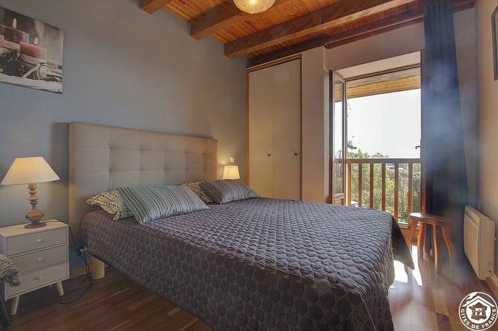 Gîte pour 6 personnes, avec jardin dans Confort