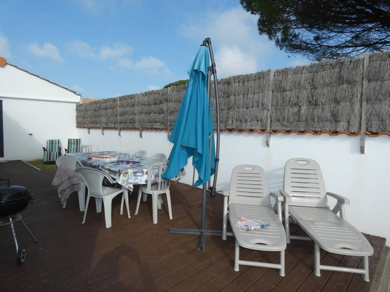 Maison de Vacances à 1km de la Plage - 2 Chambres, Jardin, Terrasses, Proche Commerces in Notre-Dame-de-Monts, Vendée