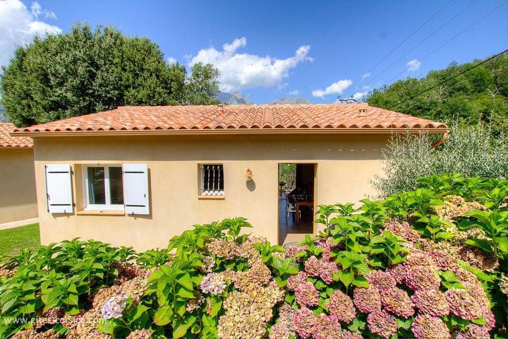 Gîte für 4 Personen, mit Terrasse und Garten sowie Ausblick - 1