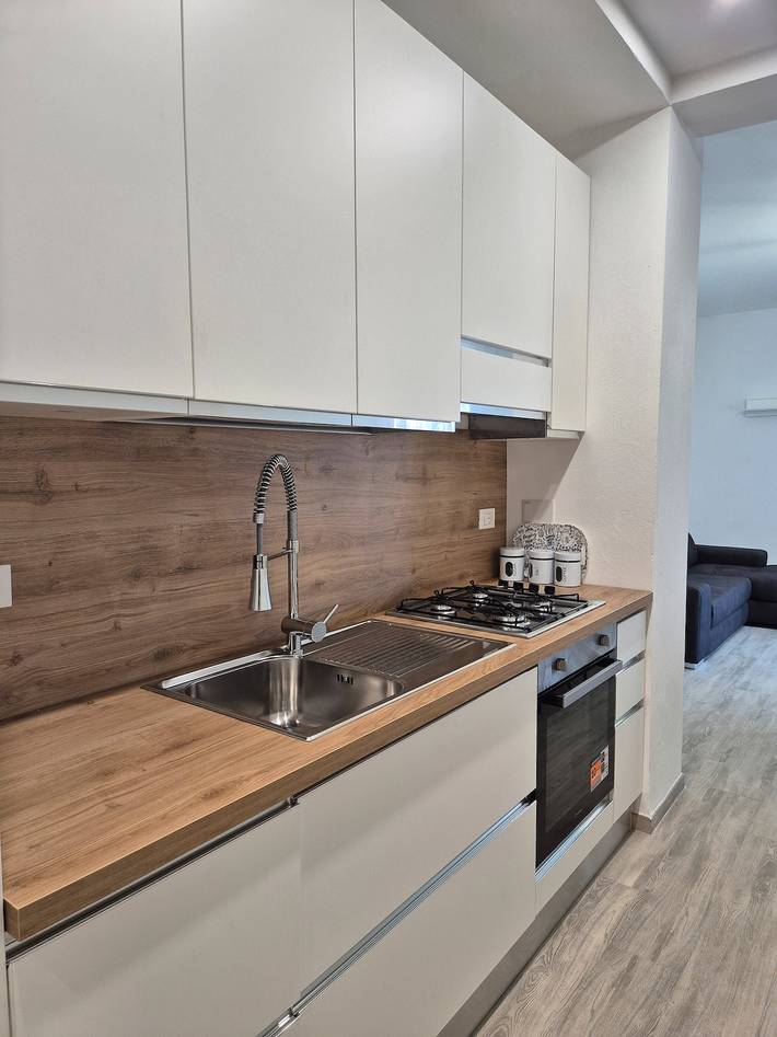 Gîte pour 5 personnes, avec balcon à Follonica - 4