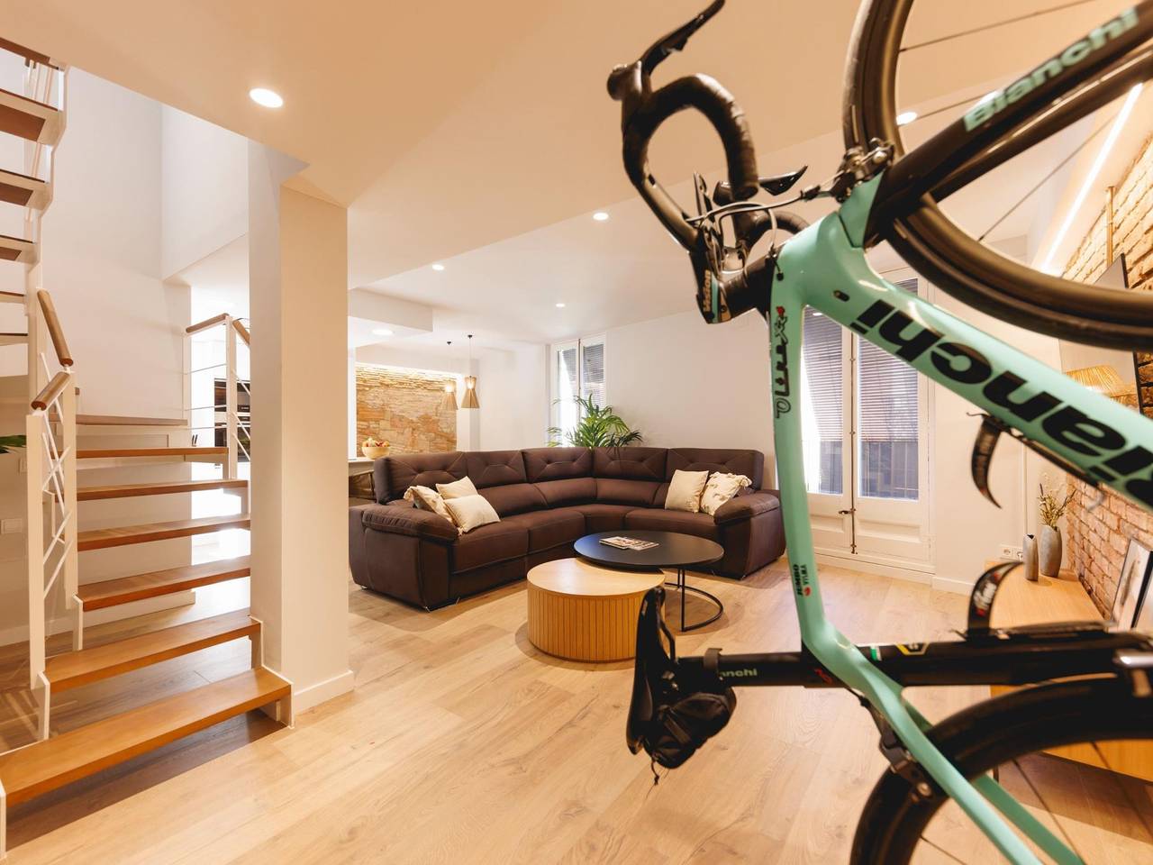 Hel ferielejlighed, Bravissimo Cort Reial Duplex, with 3 bedrooms in Girona, Gironès