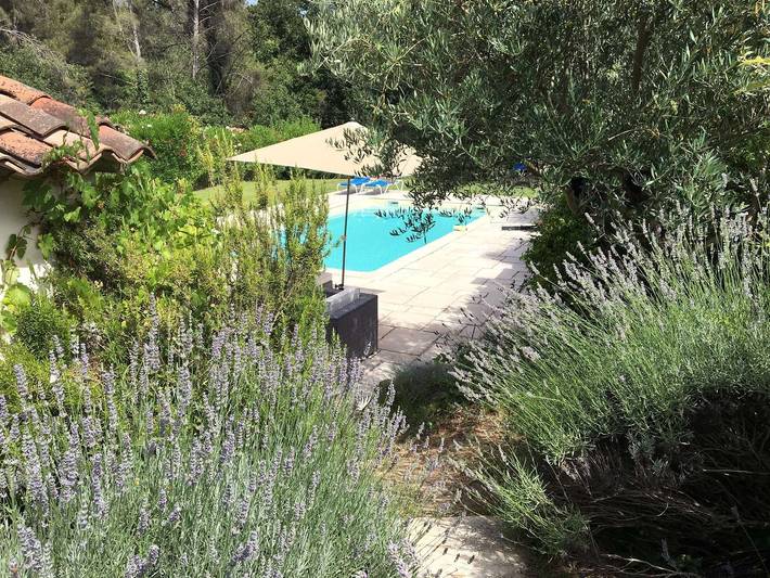 Chalet para 9 personas, con jardín y piscina - 1