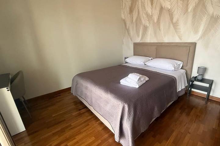 Appartement entier, Appartement Élégant Avec Vues Imprenables Sur Le Détroit De Messine in Gazzi (Messina), Messina