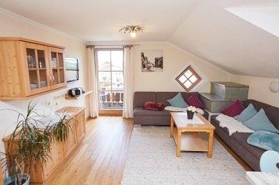 Ferienwohnung für 5 Personen, mit Sauna und Ausblick sowie Balkon und Seeblick in Wertach