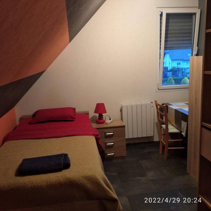 Gîte pour 2 personnes, avec jardin et vue à Ungersheim - 4