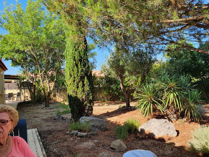 Location de vacances pour 10 personnes, avec terrasse ainsi que jardin et piscine à Mirepeisset - 4