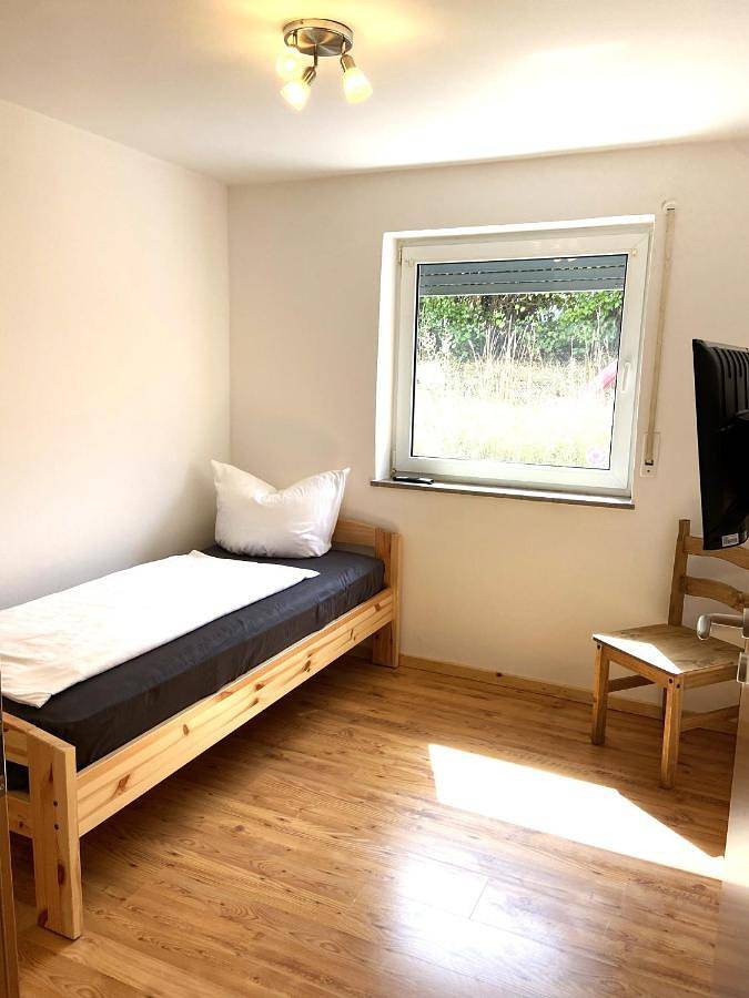Ganze Wohnung, Monteurwohnung Dornfelder in Kitzingen, Fränkisches Weinland