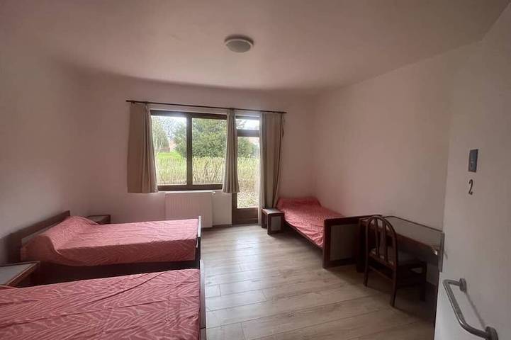 Location de vacances pour 14 personnes, avec jardin, animaux acceptés à Saint-Pierre-de-Maillé - 2