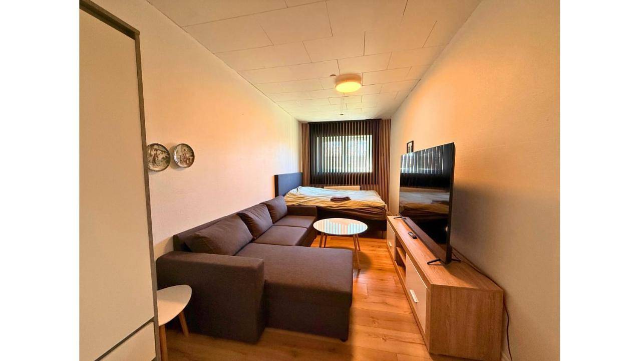 Appartement de vacances entier, Budget Rooms in the heart of Rødby! 5km from Femern & Puttgarden! in Rødby, Mer Baltique suédoise