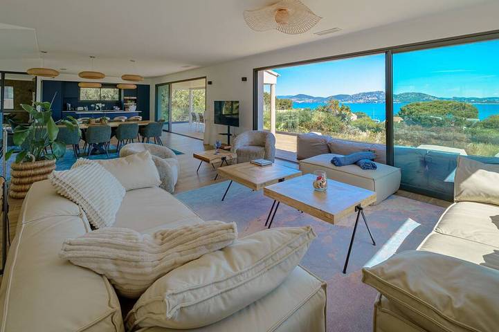 Villa für 12 Personen, mit Balkon und Garten in La Madrague