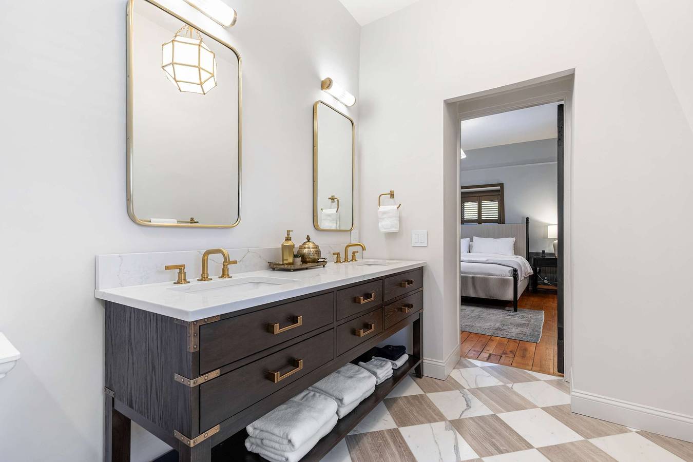 Ganze Wohnung, Harborview Suite Harbor Views Timeless Luxury in Newport, Newport County