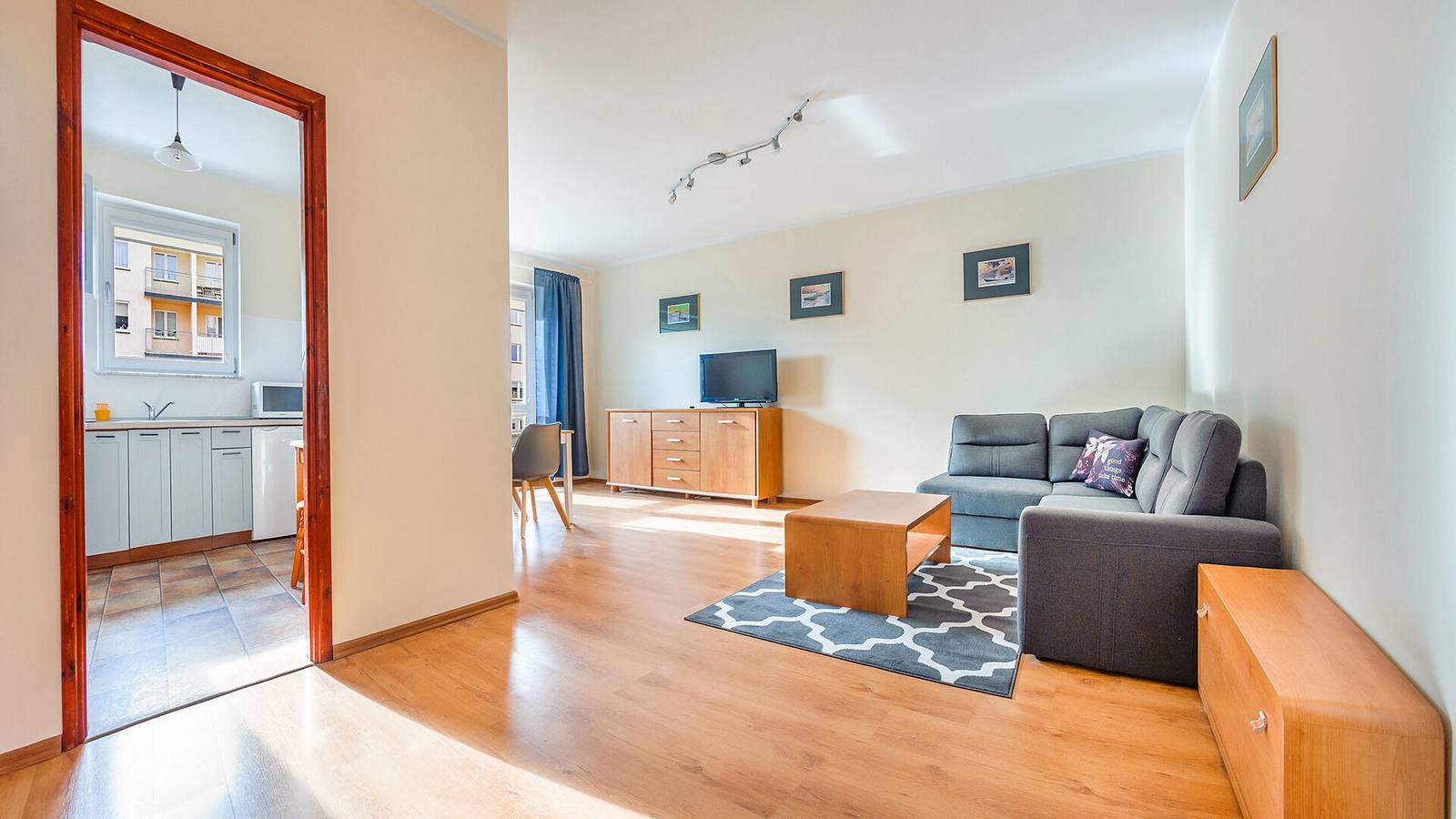Cały apartament wypoczynkowy, Apartament wakacyjny dla 4 osób z balkon in Ustka, Morze Bałtyckie