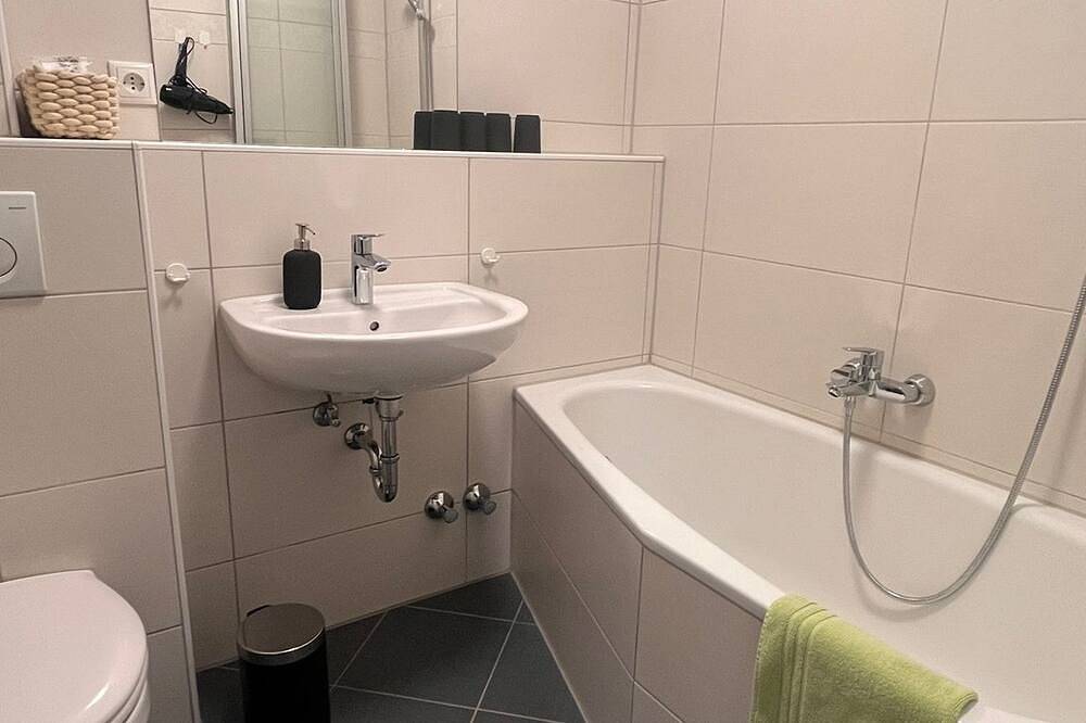 Ganze Wohnung, Stilvoll eingerichtete Dachgeschosswohnung in Celle, Aller-Leine-Tal