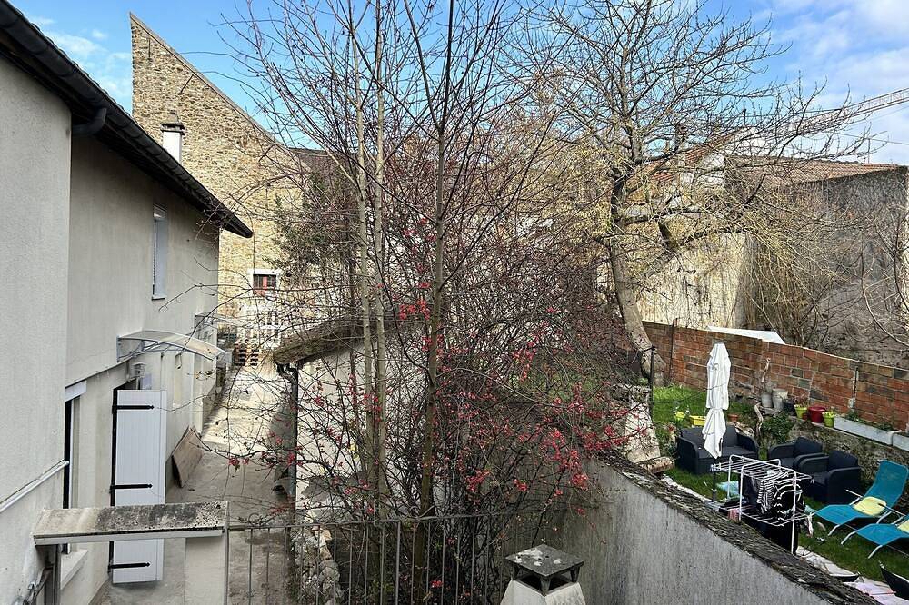 Appartement entier, Grande F3 centre ville Massy in Massy, Essonne