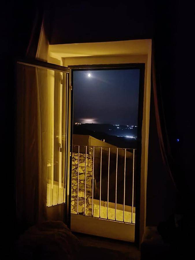 Dom dla 4 osób, z Balkon i Widok w Stilo