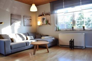 Ferienhaus für 4 Personen, mit Terrasse und Garten in Berumbur