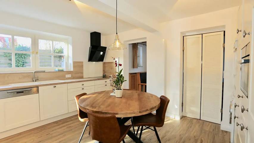 Ferienhaus für 8 Personen, mit Terrasse und Sauna sowie Garten, mit Haustier auf Juist - 4