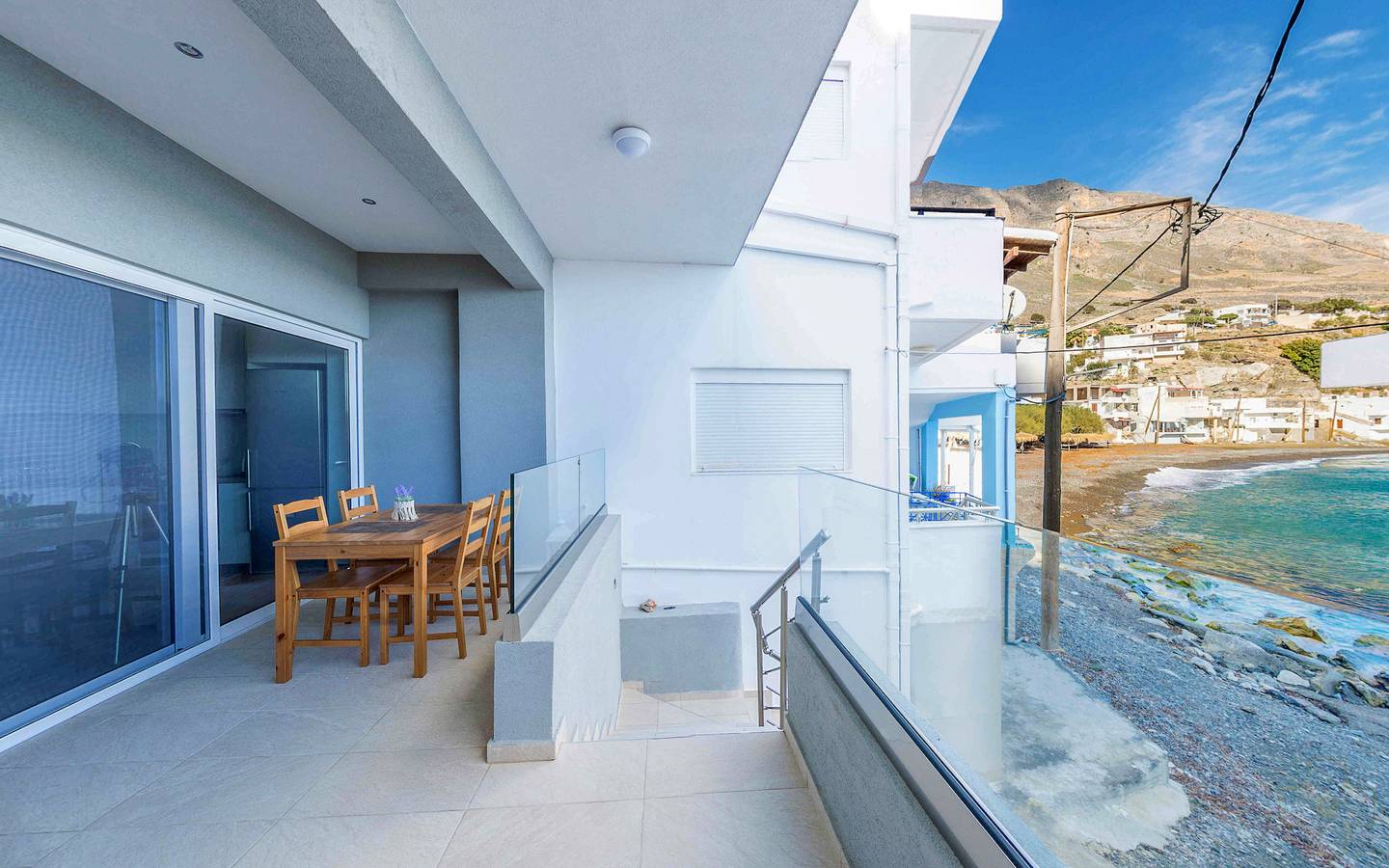 Ganze Ferienwohnung, Ferienwohnung für 4 Personen mit Balkon in Iraklio-Heraklion und Umgebung