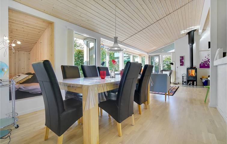 Ferienhaus für 6 Personen, mit Terrasse und Garten sowie Whirlpool und Sauna in Marielyst - 4