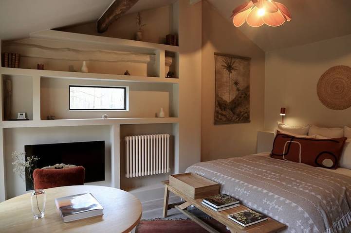 Location de vacances pour 3 personnes, avec jardin à Poigny-la-Forêt - 2