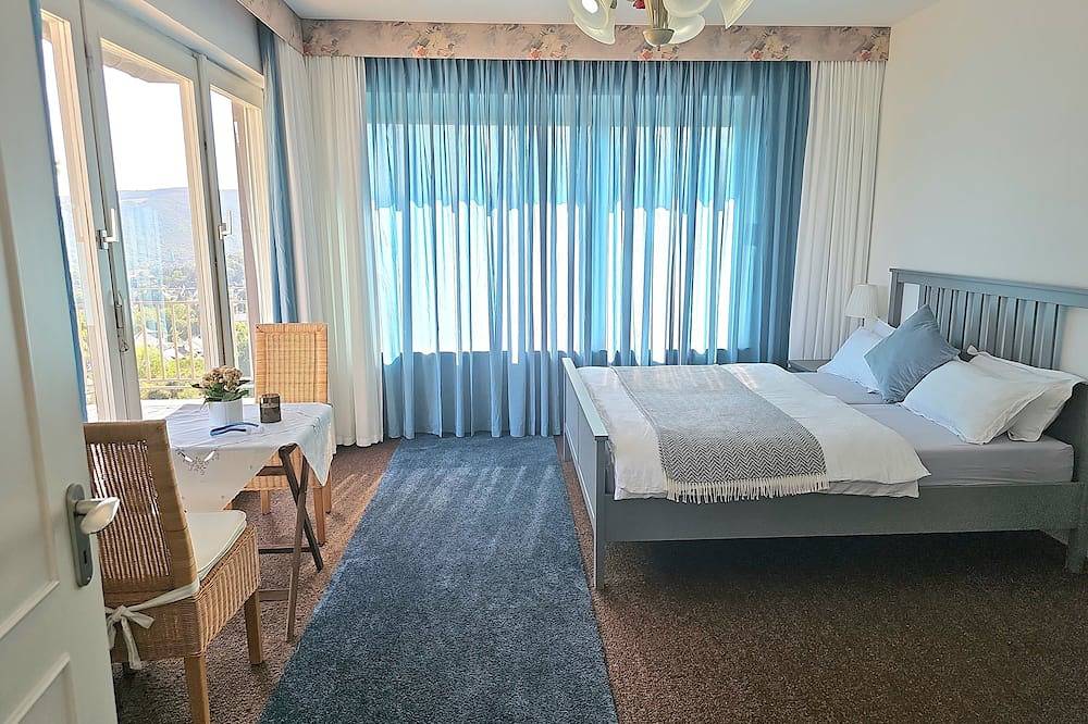Ganze Wohnung, Little Rhine View Château (Eg): Tolle Aussicht auf die größte Rheinschleife. in Boppard, Mittelrhein