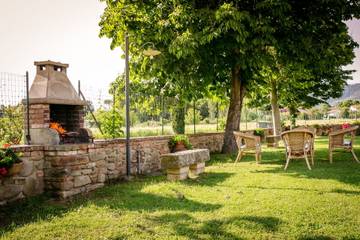 Villa for 15 Guests in Sodo, Arezzo Province, Picture 2