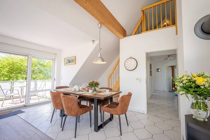 Ferienwohnung für 6 Personen, mit Balkon und Terrasse in Gollendorf