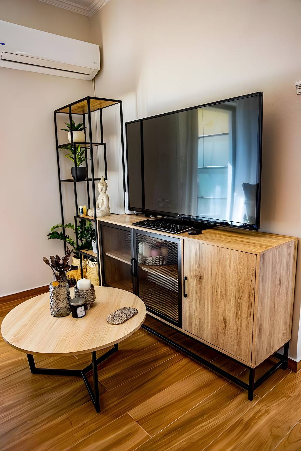 Ganze Wohnung, Ferienwohnung 'Cinderella's Nest' mit Meerblick, Wi-Fi und Klimaanlage in Preveza, Preveza Regionalbezirk