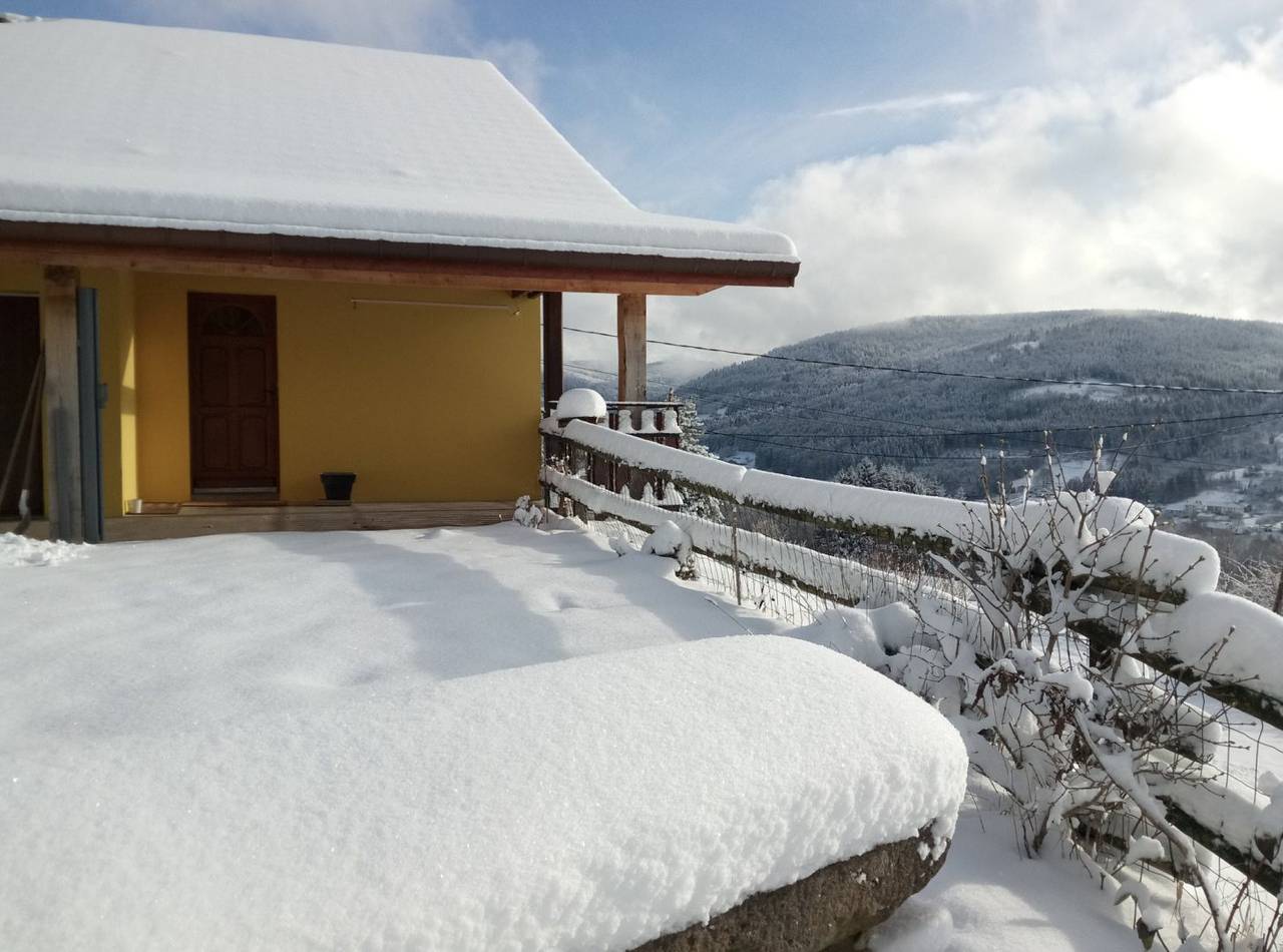 La Maison Jaune in Cleurie, Région d'Épinal