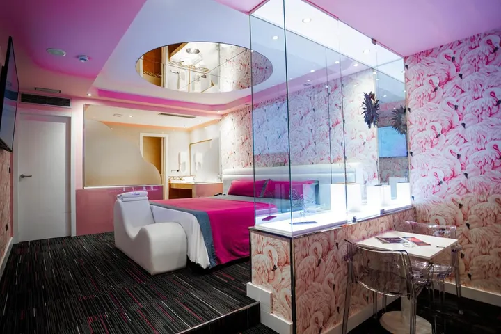 Hotel para 2 personas, con jacuzzi - 1