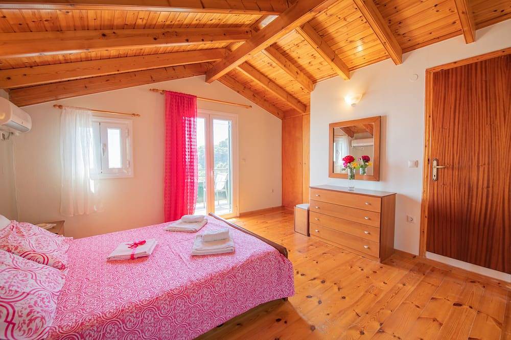 Ganze Wohnung, Rainbow mazonete,Pelekas beach,40 meters from the sea in Pelekas, Griechenland