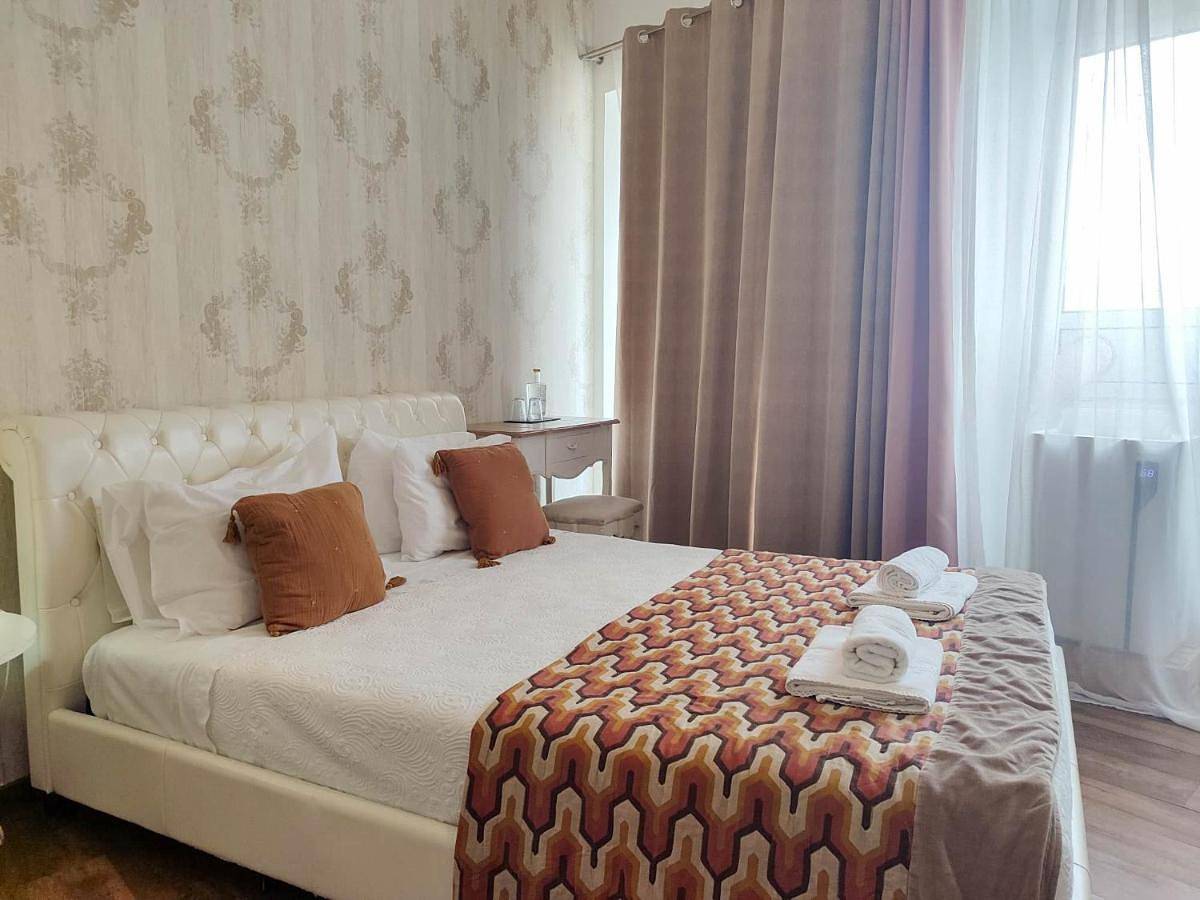 Vintage Place - Azorean Guest House in São Miguel Island, Ponta Delgada