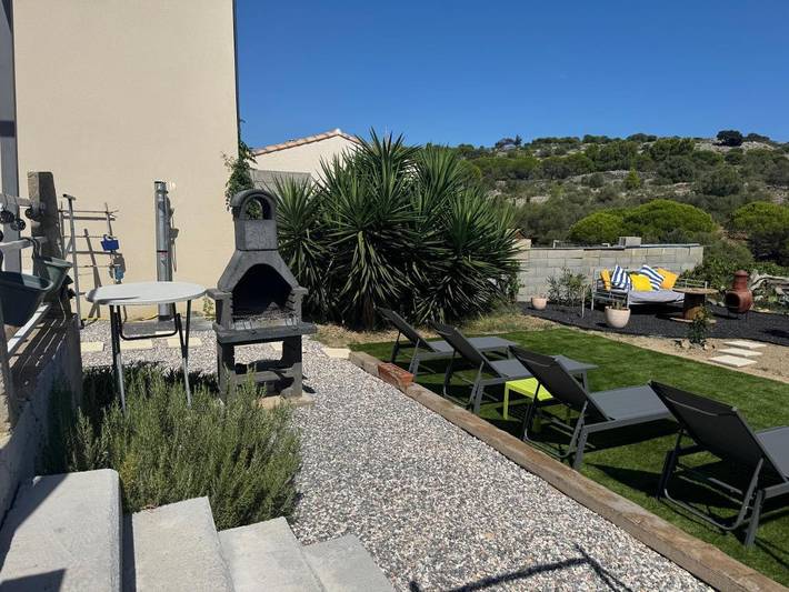 Casa de vacaciones para 6 personas, con terraza además de vistas y jardín - 1